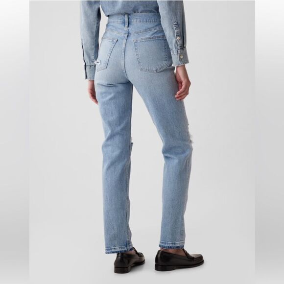 Gap Jeans Womens 10 R Cheeky Straight High Rise Light Wash Distressed Raw Hem - Picture 8 of 14